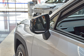 2026款丰田RAV4荣放