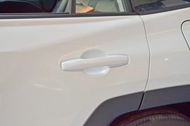 2026款丰田RAV4荣放