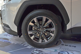 2026款丰田RAV4荣放