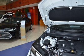 2026款丰田RAV4荣放