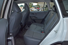 2026款丰田RAV4荣放