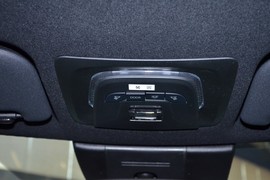 2026款丰田卡罗拉锐放