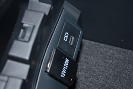 2026款丰田卡罗拉锐放