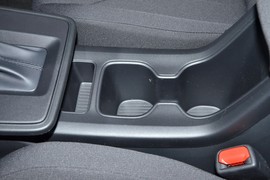 2026款丰田卡罗拉锐放