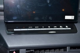 2026款丰田卡罗拉锐放