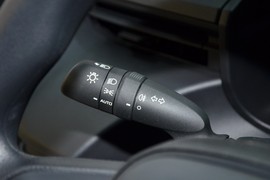 2026款丰田卡罗拉锐放