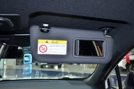 2026款丰田卡罗拉锐放