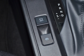 2026款丰田卡罗拉锐放