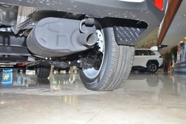 2026款丰田卡罗拉锐放