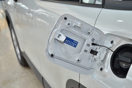 2026款丰田卡罗拉锐放