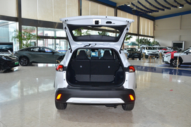 2026款丰田卡罗拉锐放