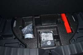 2026款丰田卡罗拉锐放