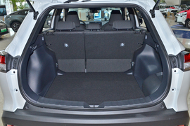 2026款丰田卡罗拉锐放