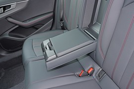 2025款奥迪A4L
