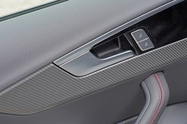 2025款奥迪A4L