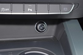 2025款奥迪A4L