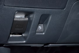 2026款丰田皇冠陆放