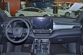 2026款丰田皇冠陆放