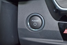 2026款丰田凯美瑞