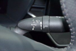 2026款丰田凯美瑞