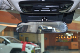 2026款丰田凯美瑞