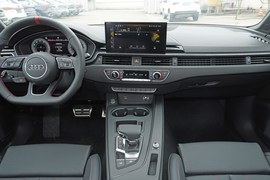 2025款奥迪A4L