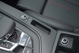 2025款奥迪A4L
