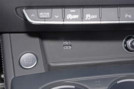 2025款奥迪A4L