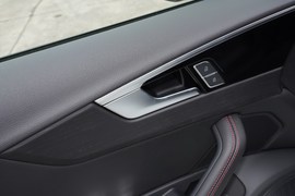 2025款奥迪A4L
