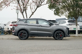 2025款吉利缤越L