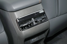 2025款吉利缤越L