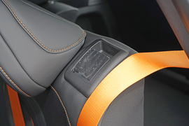 2025款吉利缤越L