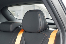 2025款吉利缤越L