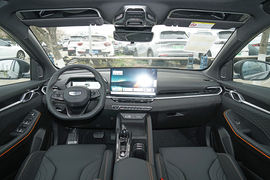 2025款吉利缤越L