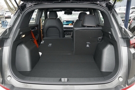 2025款吉利缤越L