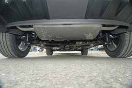 2025款吉利缤越L