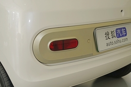 2026款奔腾小马