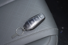 2026款比亚迪秦PLUS