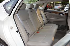 2014款日产轩逸1.6XV
