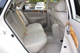 2014款日产轩逸1.6XV