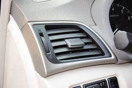 2014款日产轩逸1.6XV