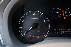 2014款日产轩逸1.6XV