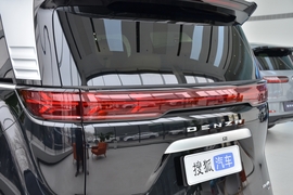 2025款腾势D9