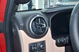 2026款北京越野BJ40