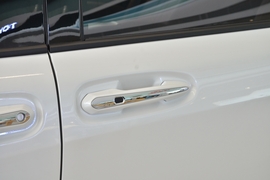 2026款丰田赛那SIENNA