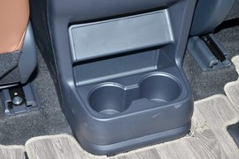 2026款丰田赛那SIENNA