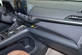 2026款丰田赛那SIENNA