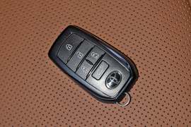 2026款丰田赛那SIENNA