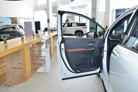 2026款丰田赛那SIENNA