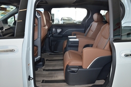 2026款丰田赛那SIENNA